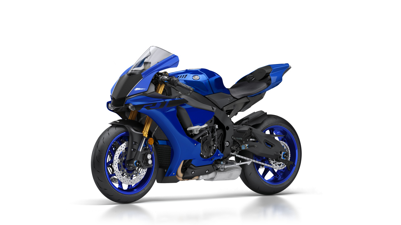 Синий мотоцикл Yamaha YZF-R1 на белом фоне