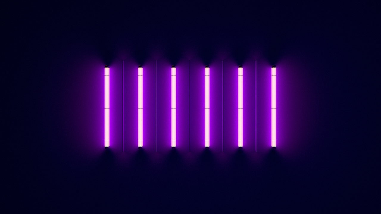 Неоновые светящиеся лампы на синем фоне