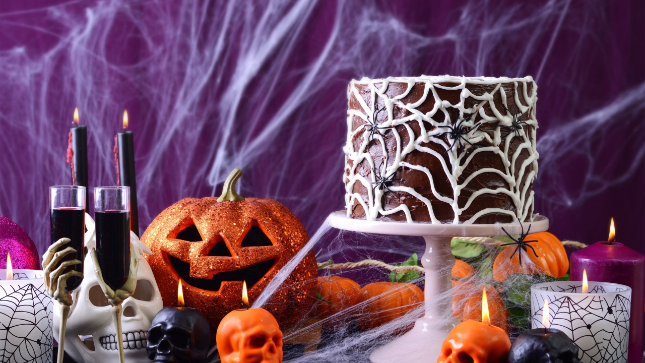 Торт и декор на праздник Хэллоуин 