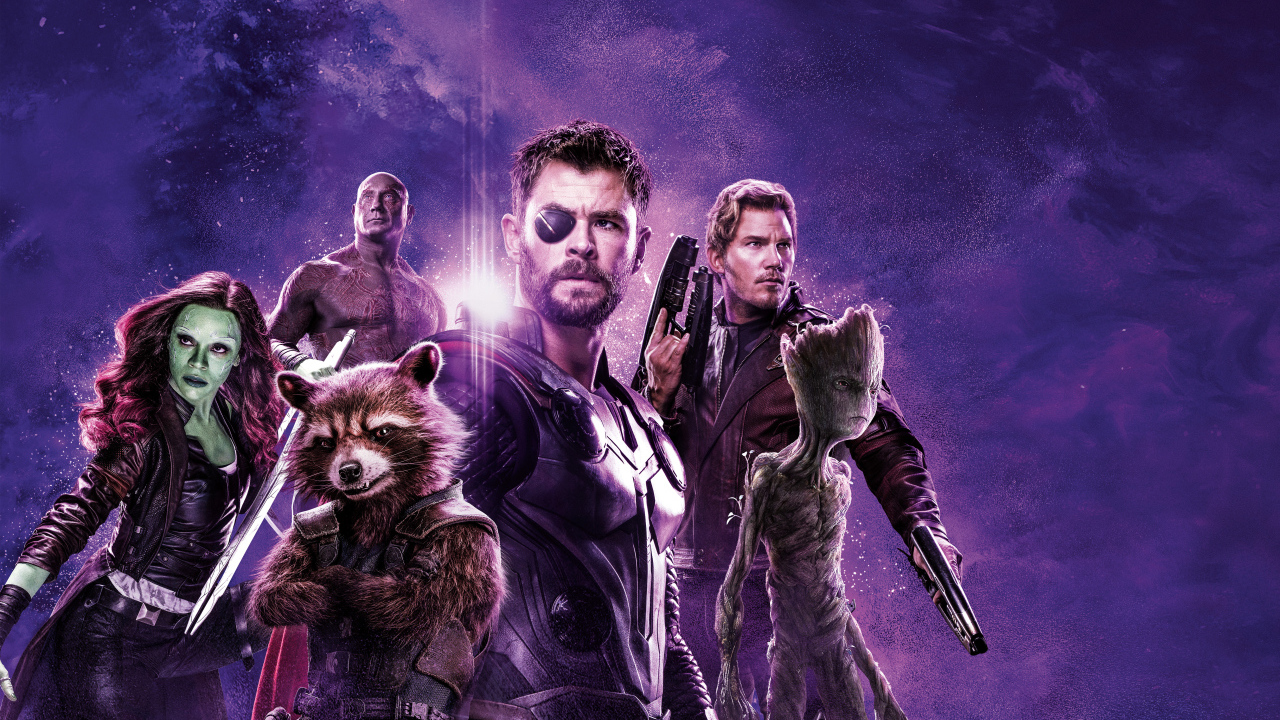 Главные герои фильма Мстители: Финал 2019 года на фиолетовом фоне
