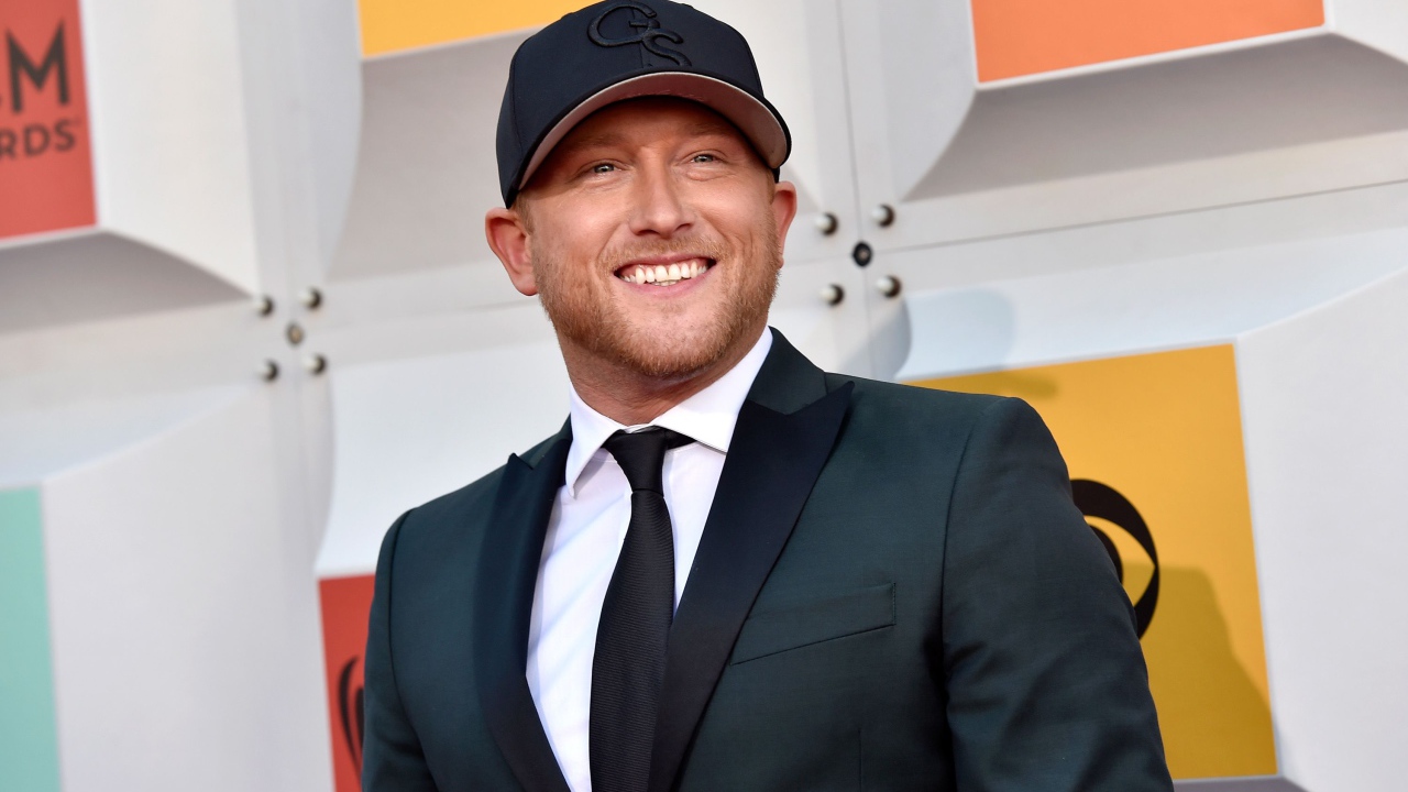 Американский кантри музыкант Коул Суинделл