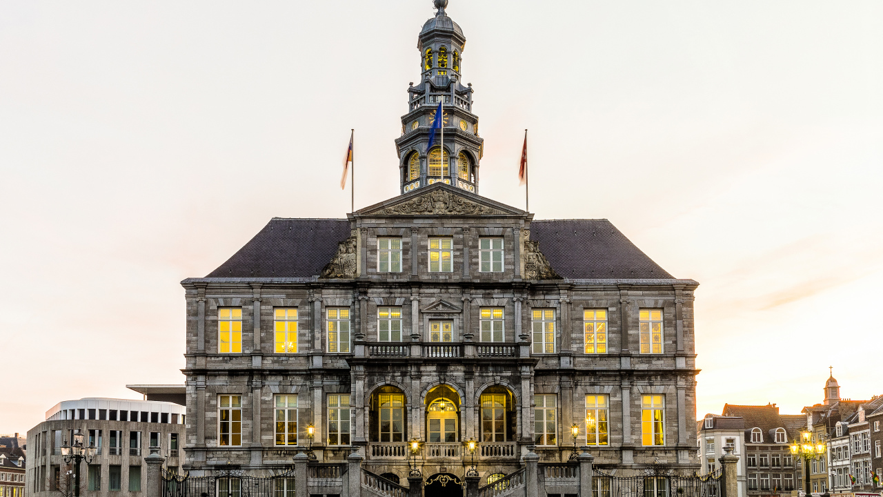 Ратуша Maastricht City Hall, Нидерланды