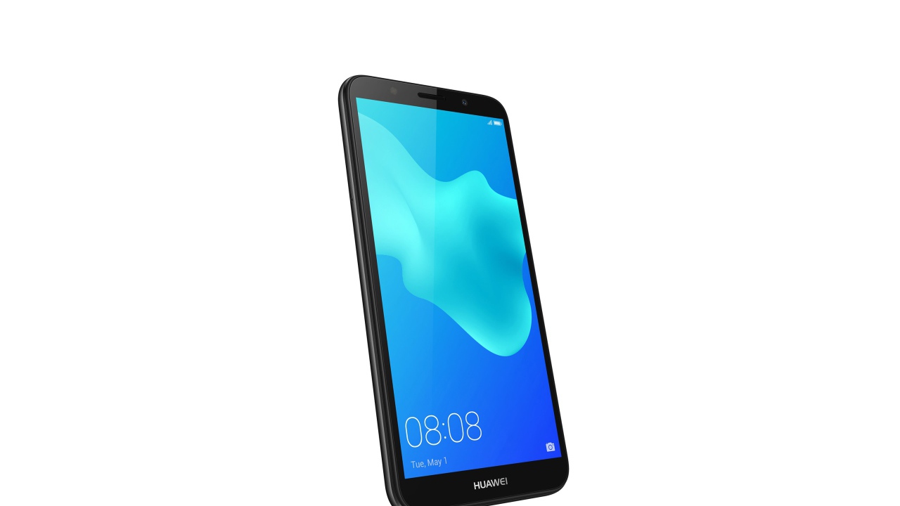 Смартфон Huawei Y5 Prime на белом фоне