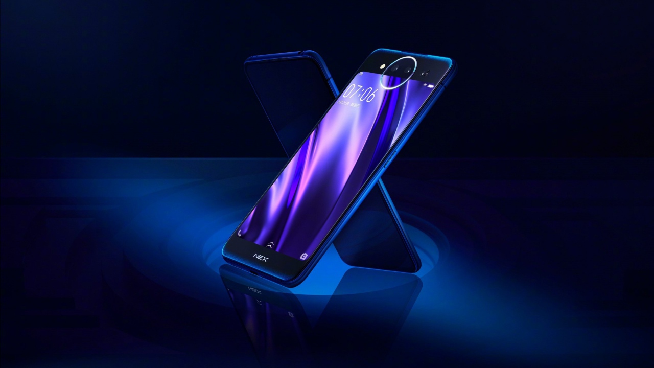 Флагманский смартфон Vivo NEX Dual Display Edition на синем фоне