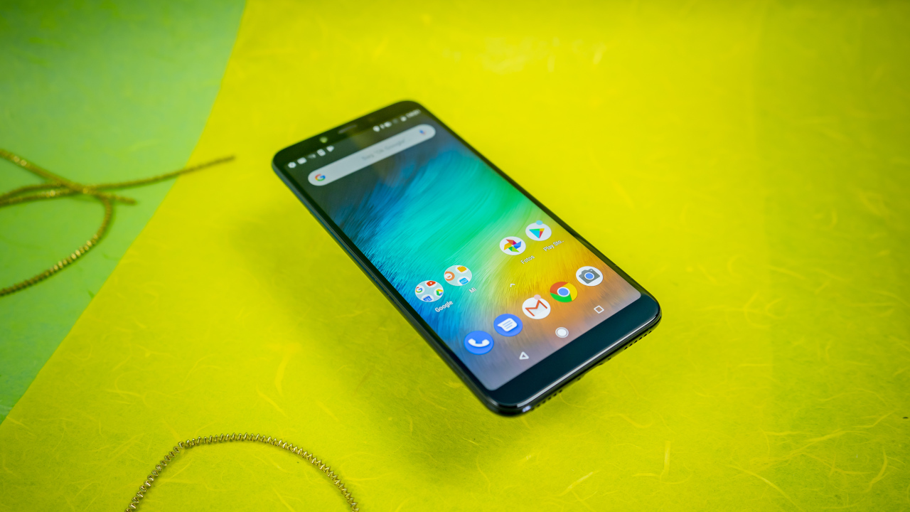 Смартфон Xiaomi Mi A2, 2019 года