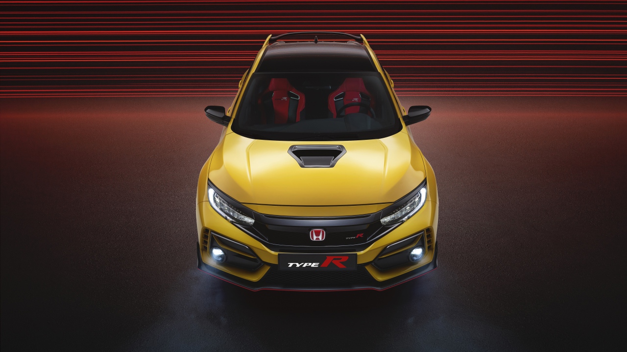 Желтый автомобиль Honda Civic Type R Limited Edition 2020 года вид сверху