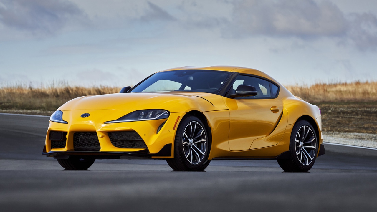 Спортивный автомобиль Toyota GR Supra, 2020 года 