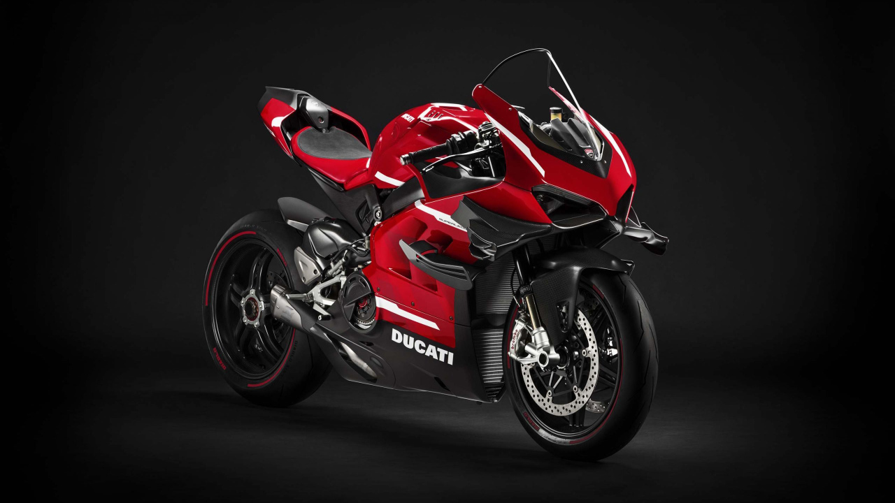 Мотоцикл  Ducati Superleggera V4, 2020 года на сером фоне
