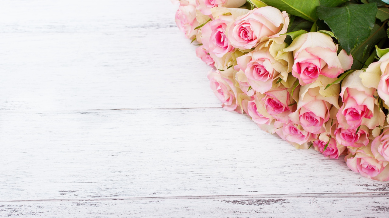 Большой дорогой букет розовых роз шаблон для открытки