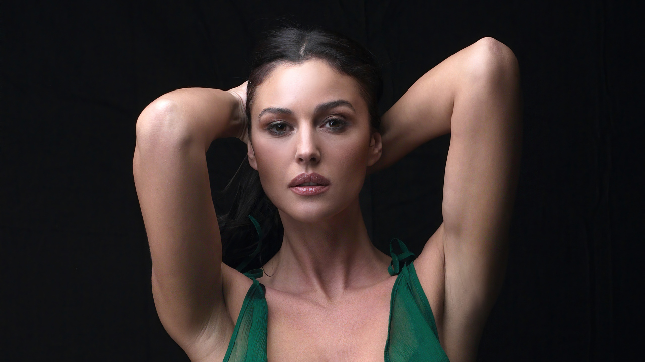 Элегантная итальянская актриса Моника Беллуччи