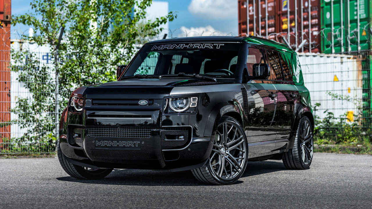 Черный внедорожник Manhart Defender DP500, 2021  года