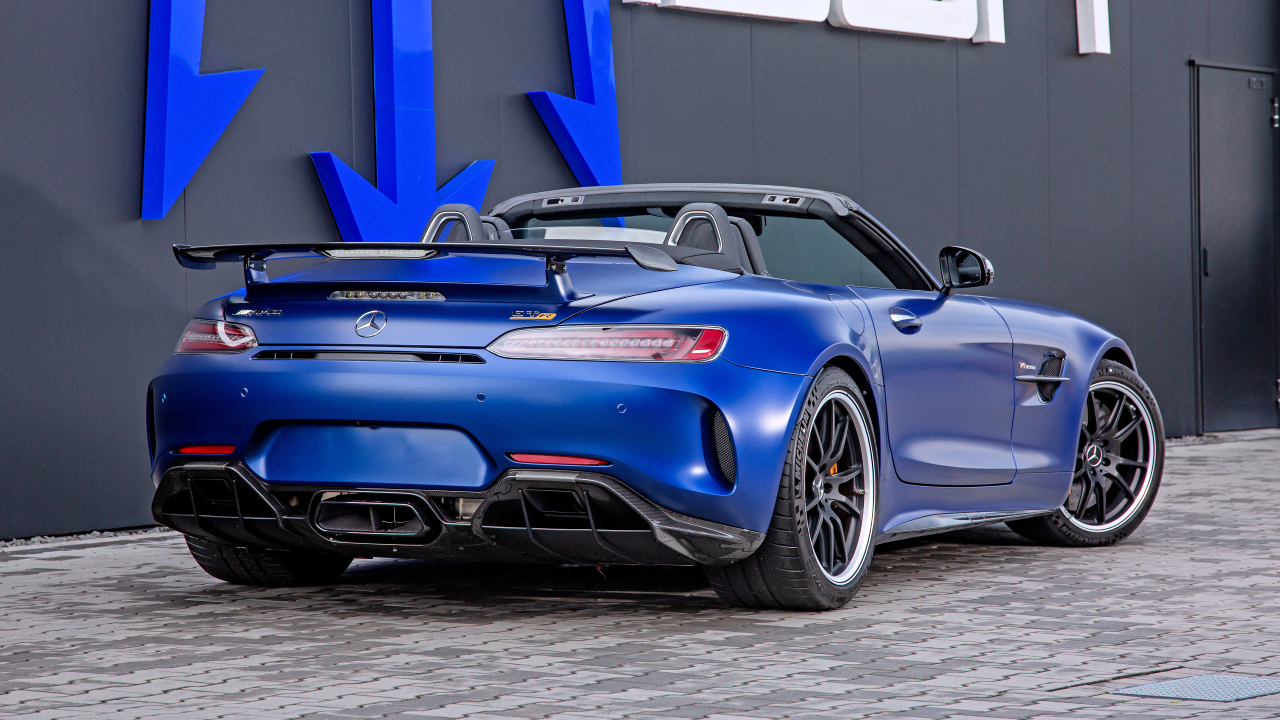 Синий мерседес Posaidon RS 830+ Roadster 2021 года 