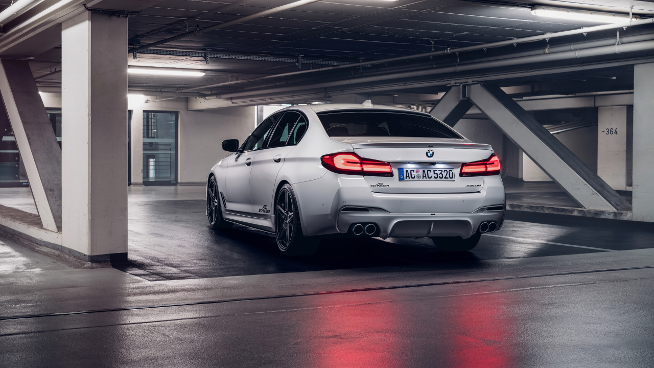 Автомобиль Schnitzer ACS5 3.0d 2021 года вид сзади