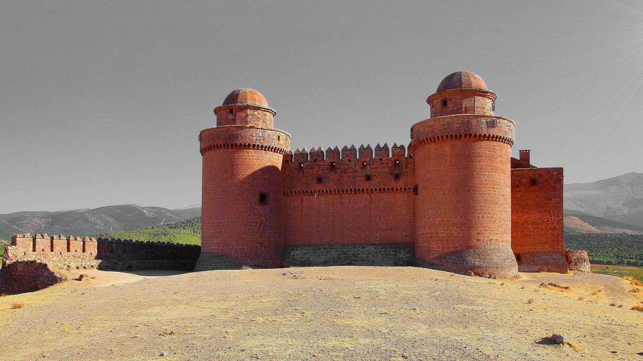 Крепость Ла-Калаорра, Андалусия. Испания