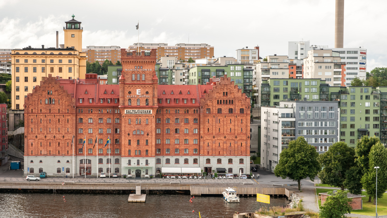 Красивый дом в городе Стокгольм, Швеция
