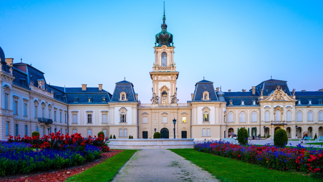 Красивый дворец Фештетичей, Венгрия