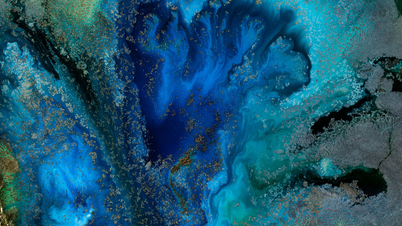 Разные оттенки голубой иллюзии