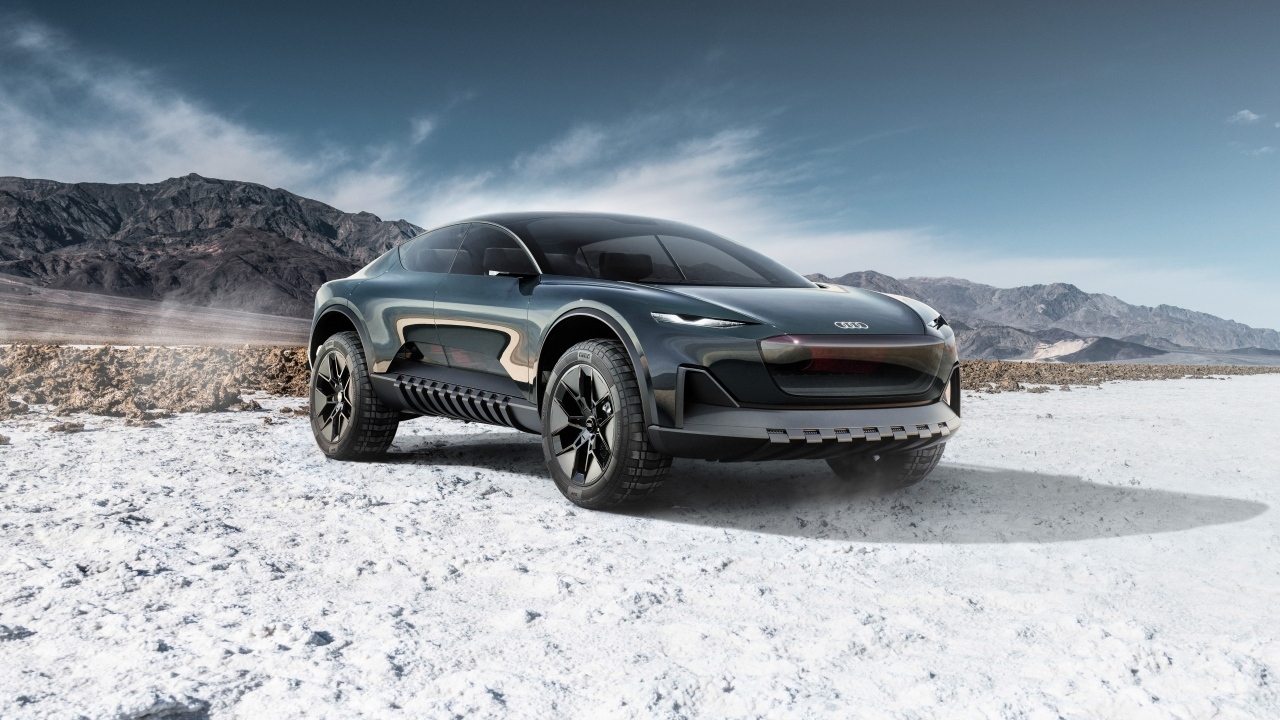 Внедорожник Audi Activesphere в горах