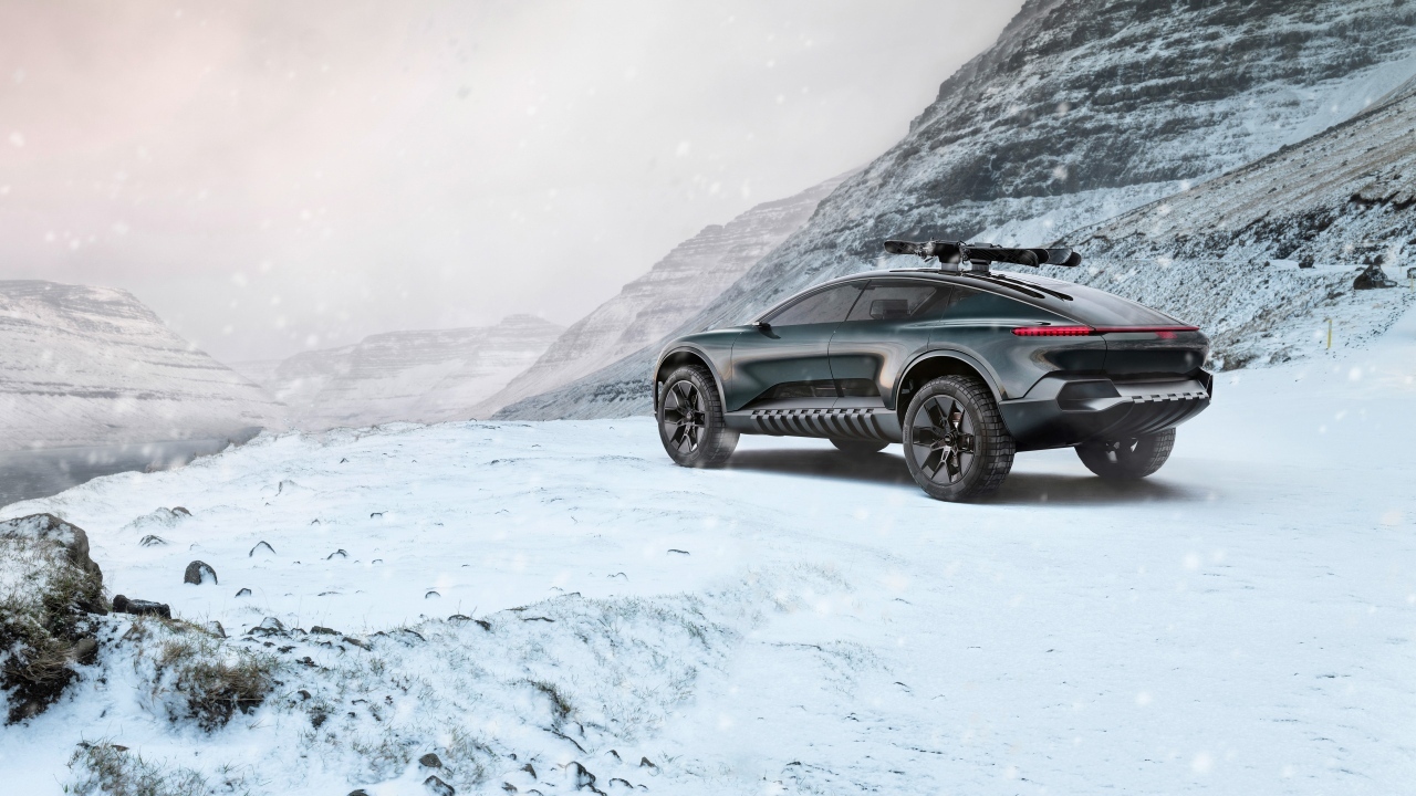 Внедорожник Audi Activesphere на снегу