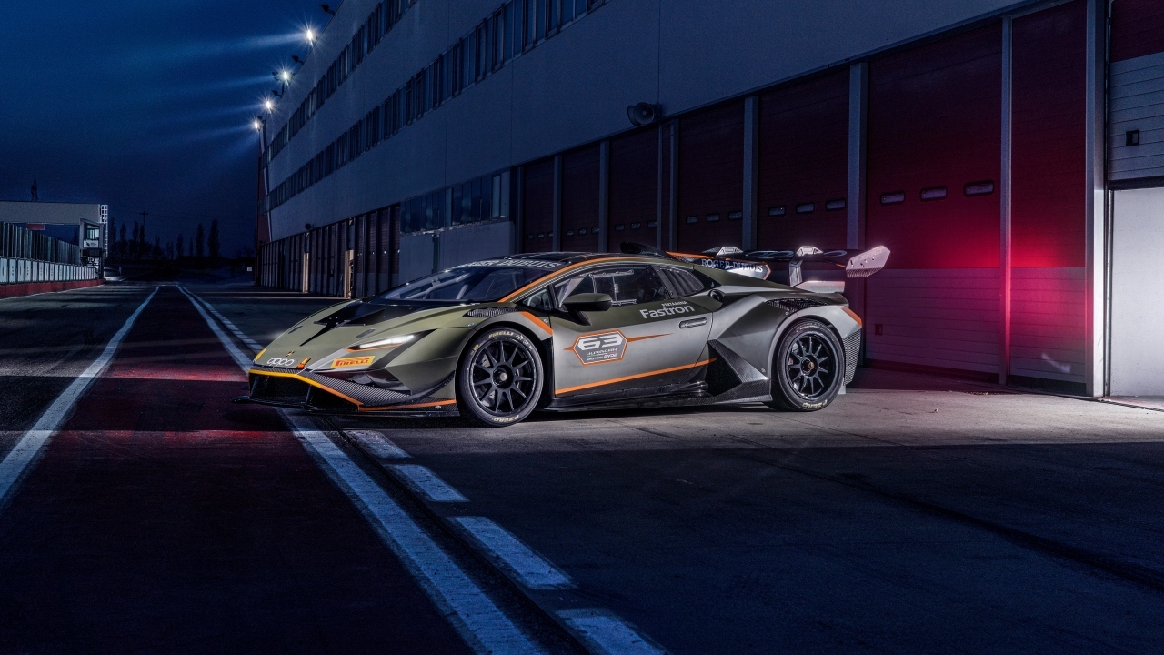 Быстрый автомобиль Lamborghini Huracán Super Trofeo EVO2