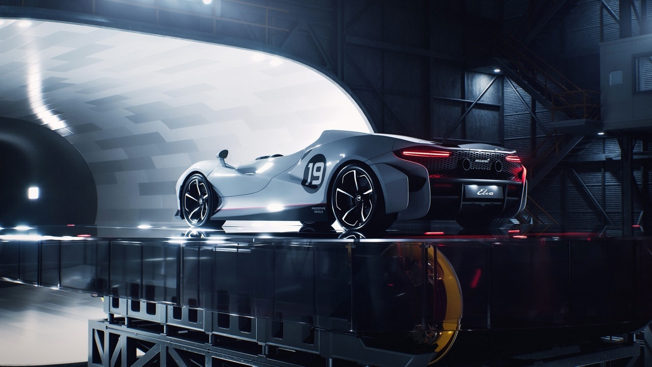 Гоночный автомобиль McLaren Elva