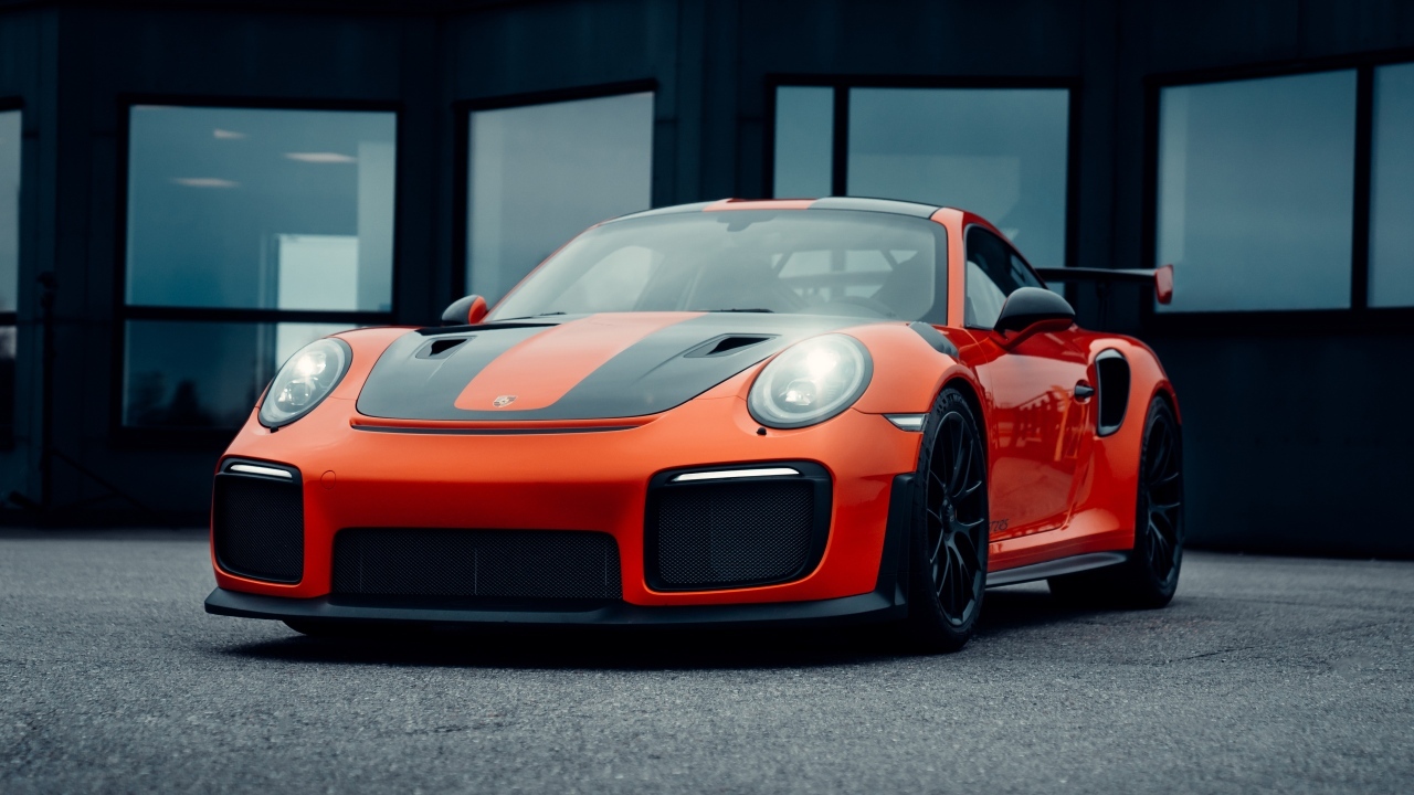 Автомобиль Porsche 911 GT2 RS