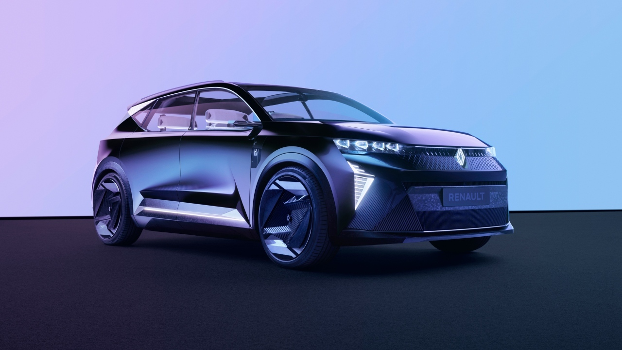 Синий автомобиль Renault Scénic Vision