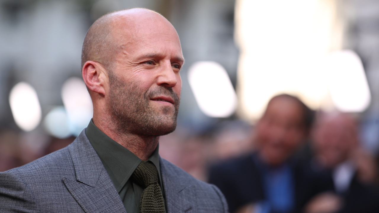 Стильный мужчина, актер Джейсон Стэтхэм