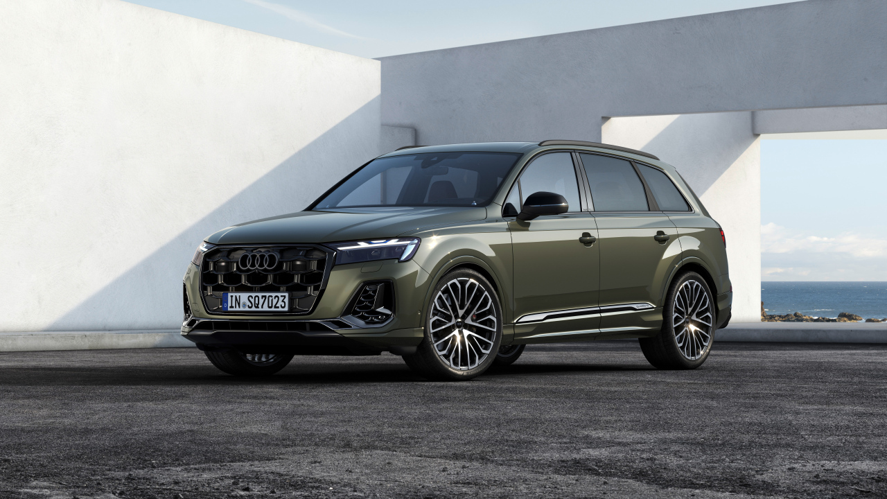 Автомобиль Audi SQ7 TFSI 2024 года