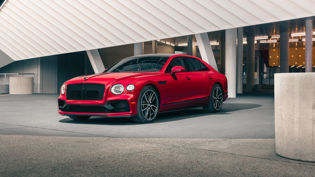 Стильный красный автомобиль Bentley Flying Spur V8 Edition  2024 года