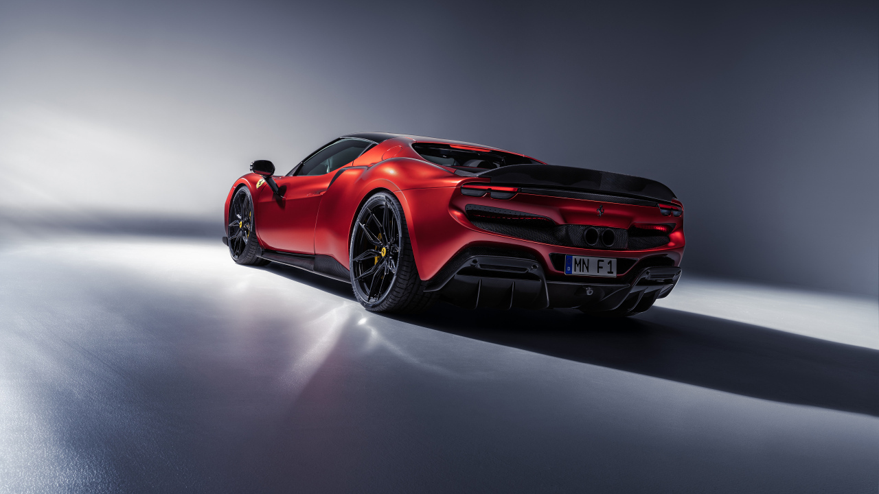 Вид сзади на красный автомобиль Novitec Ferrari 296 GTB Aero 2024 года