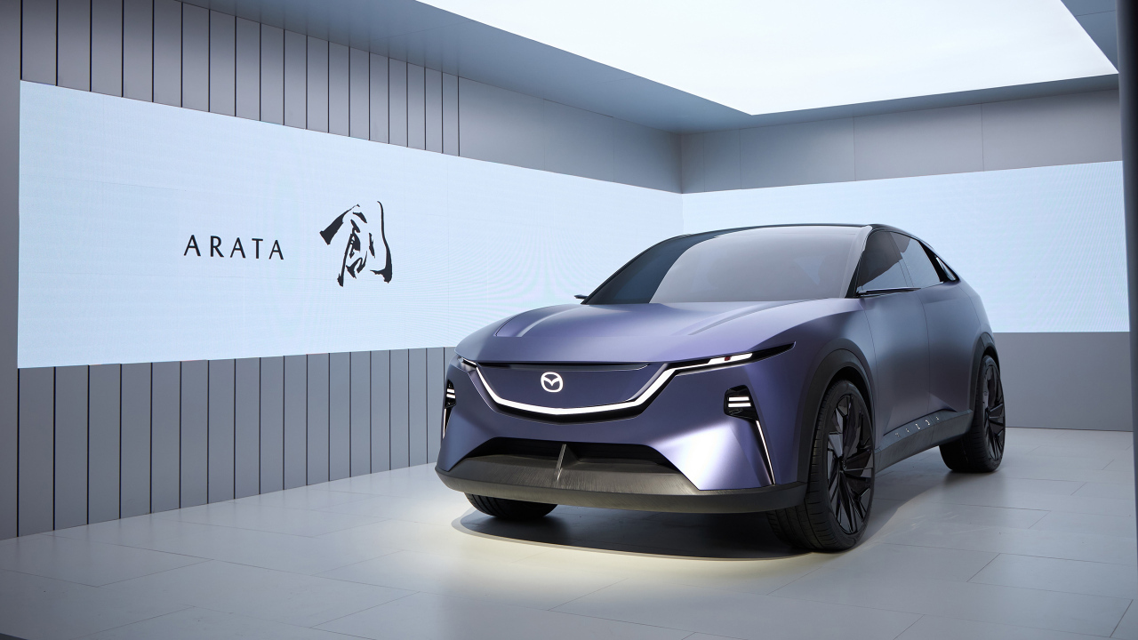 Новый автомобиль Mazda Arata 2024 года