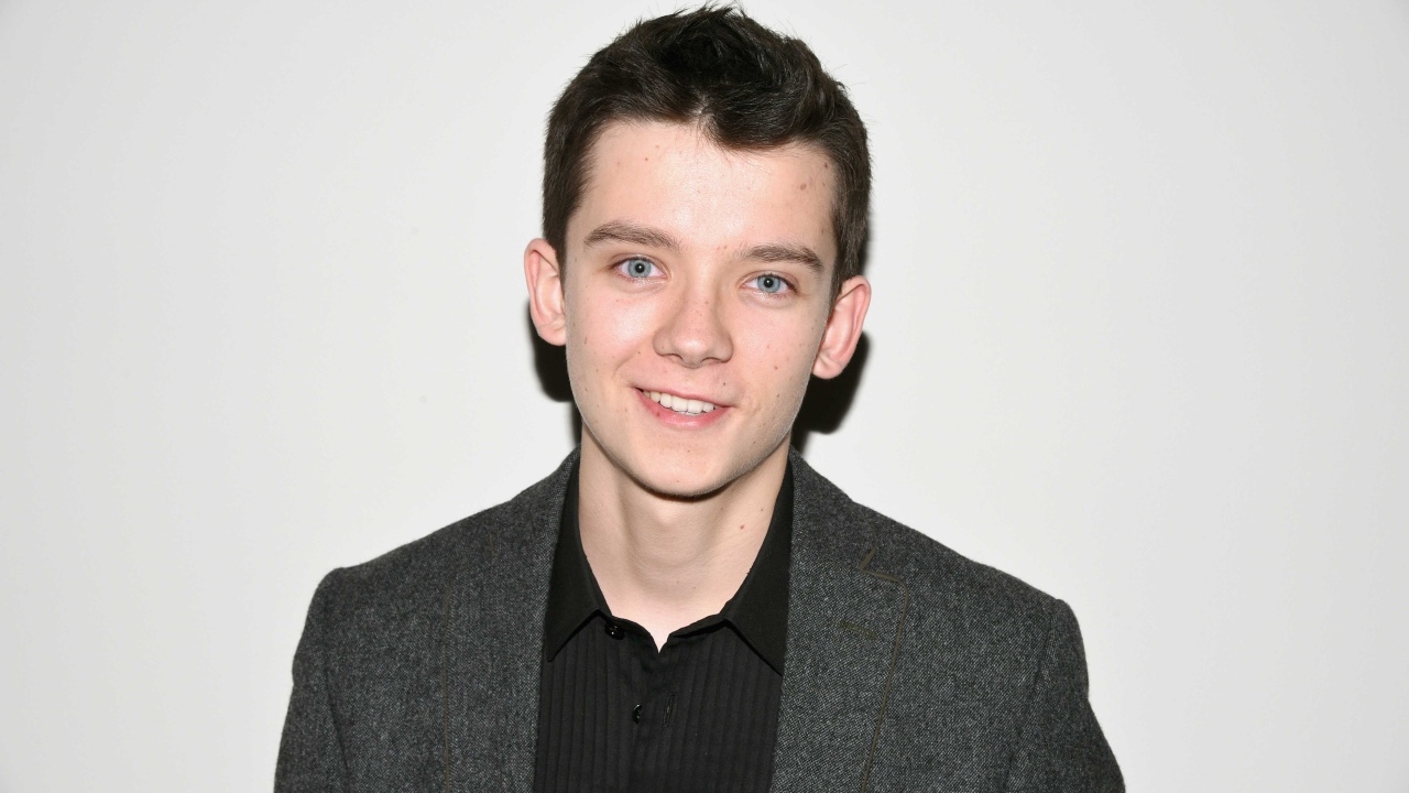 Молодой голубоглазый актер Эйса Баттерфилд