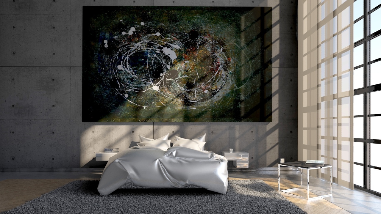 Абстрактная картина на стене в спальне с большим окном