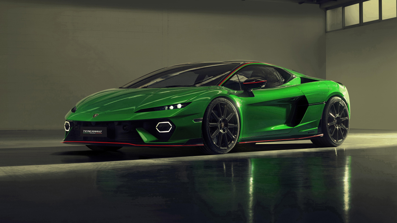 Зеленый спортивный автомобиль Lamborghini Temerario Alleggerita