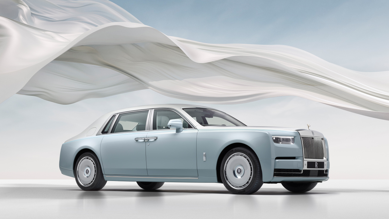 Автомобиль Rolls-Royce Phantom Scintilla 2025 года