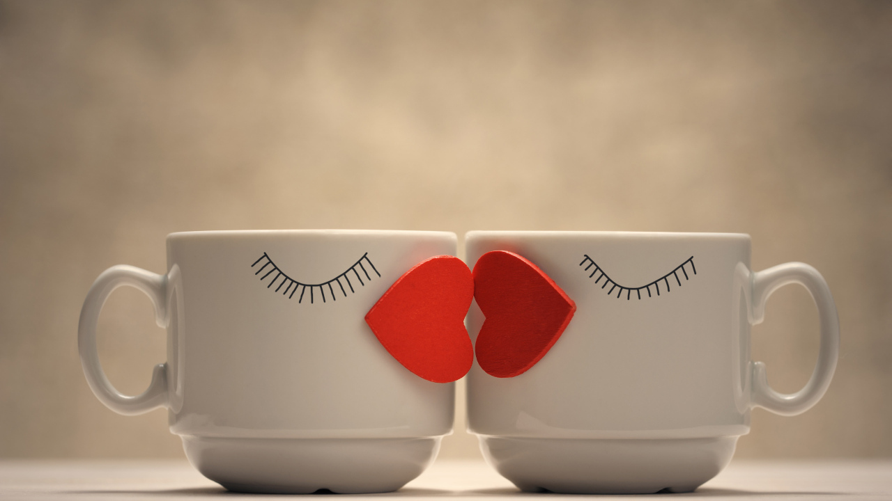 Чашки для кофе для влюбленной пары