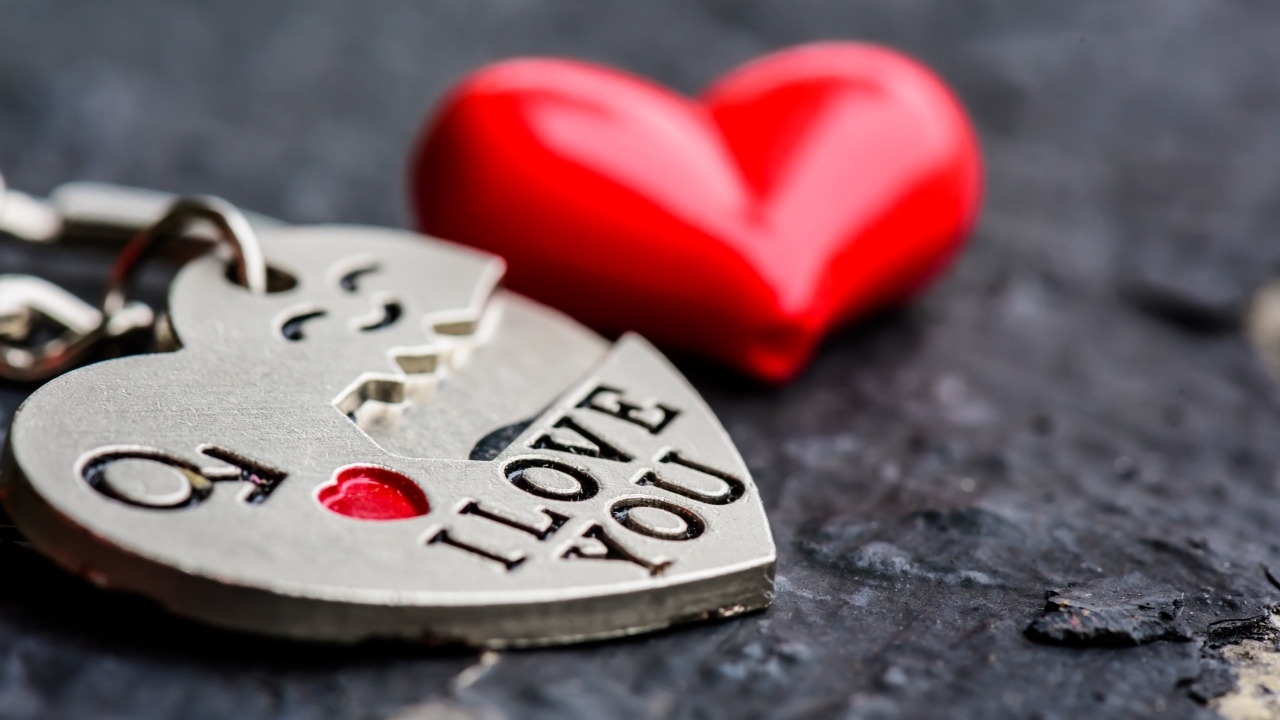 Брелок в форме сердца для любимого человека