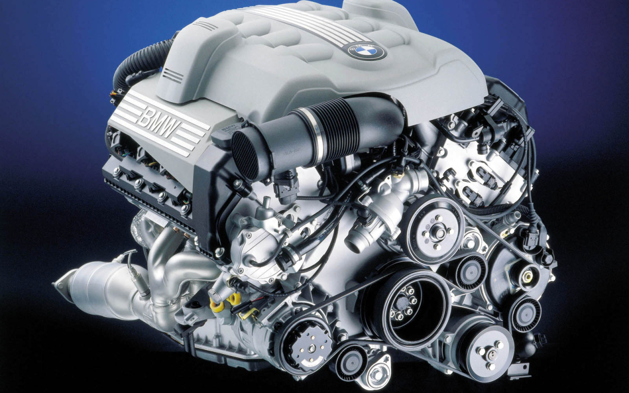 Двигатель автомобиля BMW