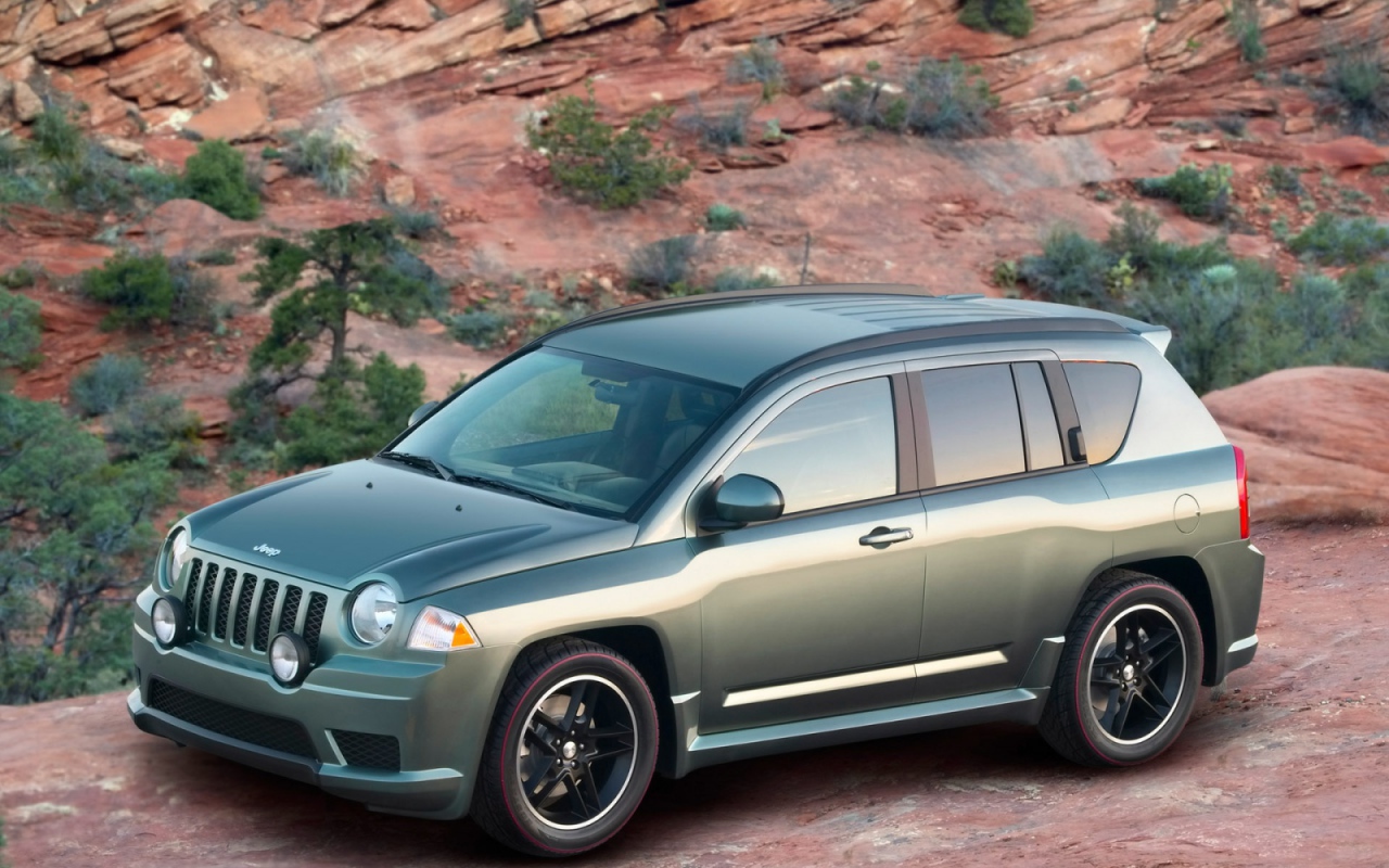 Автомобиль Jeep Compass