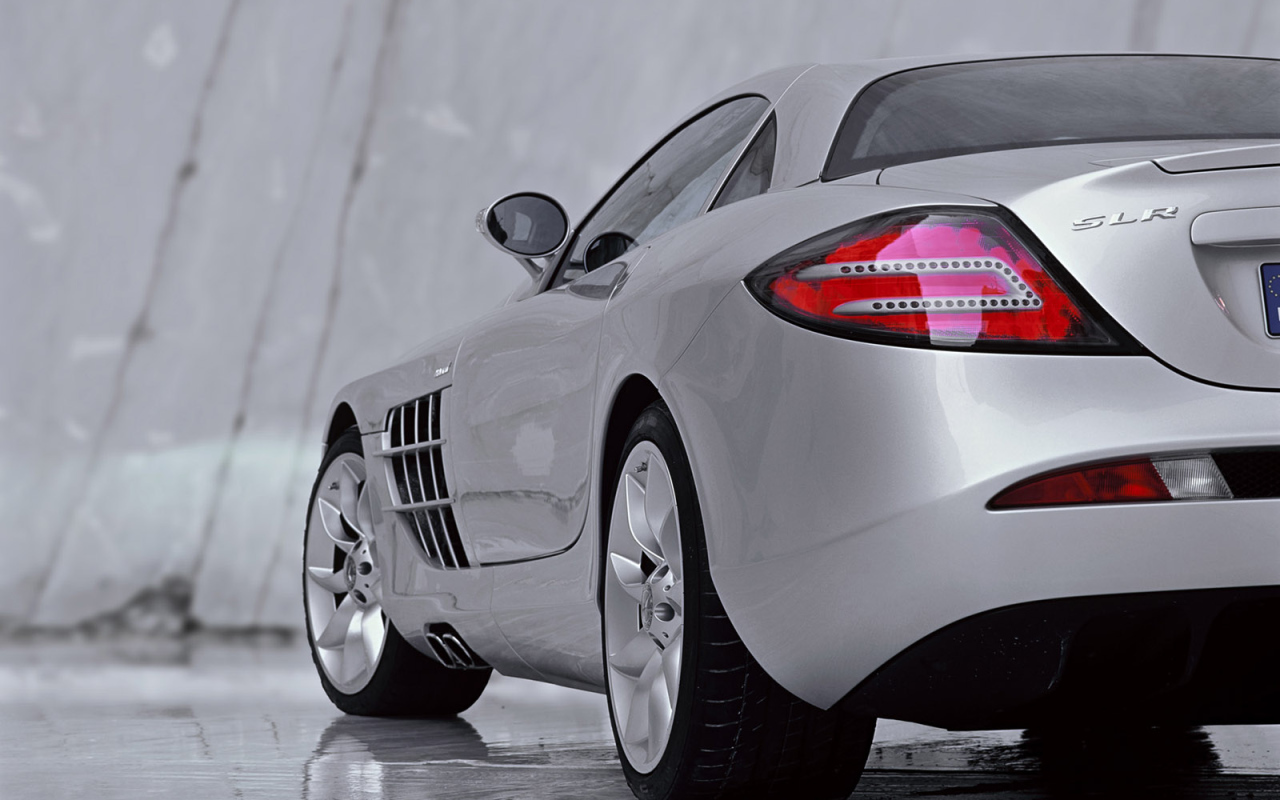 SLR McLaren - для любителей больших скоростей