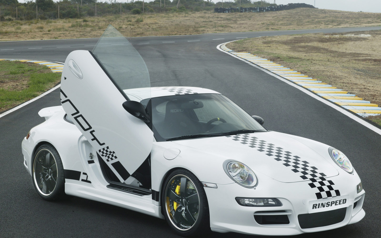 Белый спорткар Rinspeed Porsche