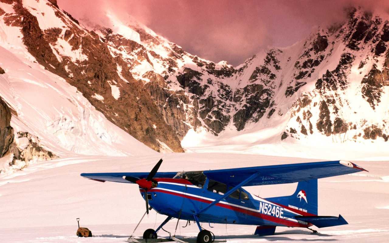 Цессна в горах