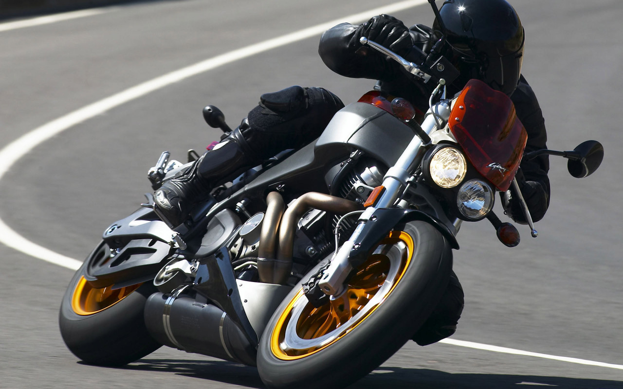 Крутой вираж