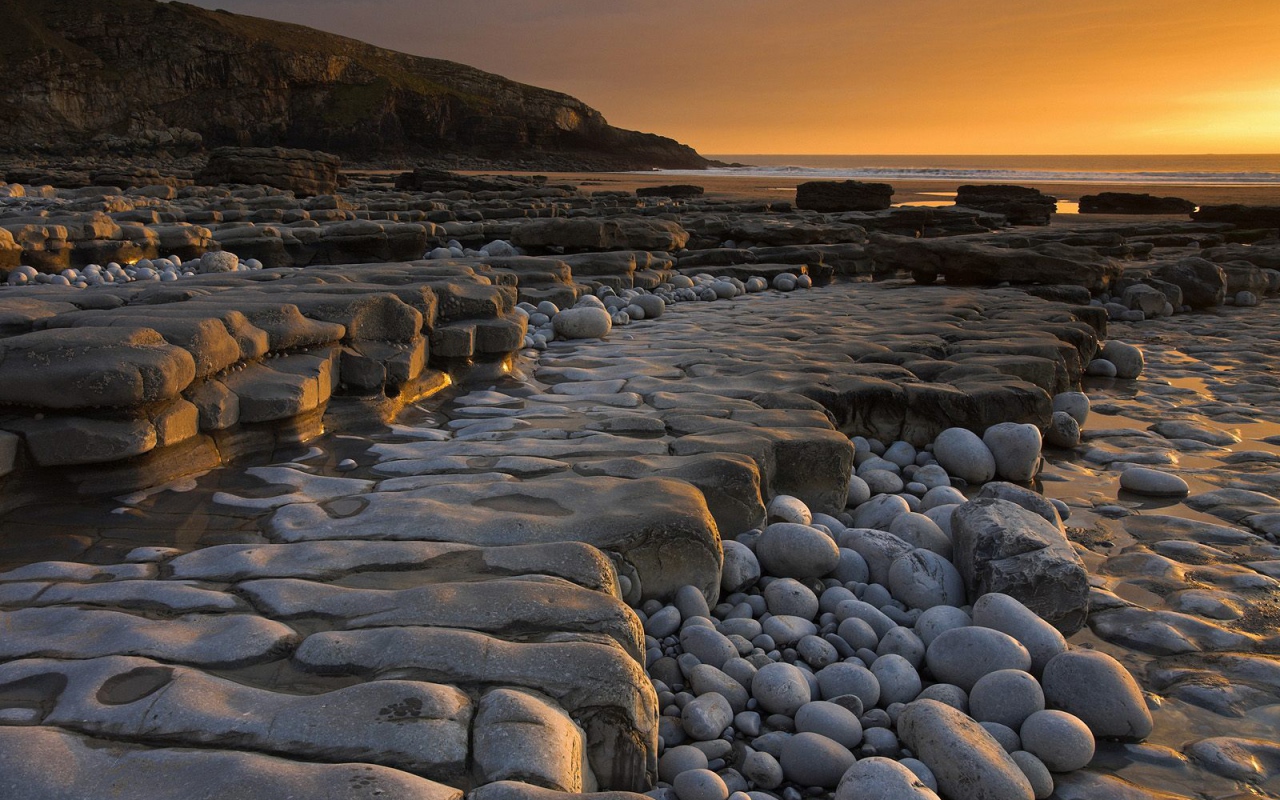 Гладкие камни