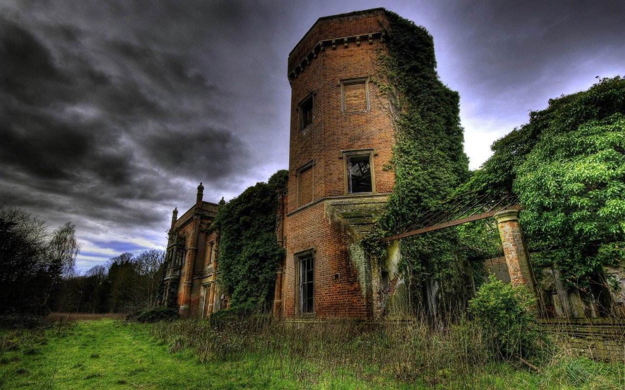 Заброшенный особняк