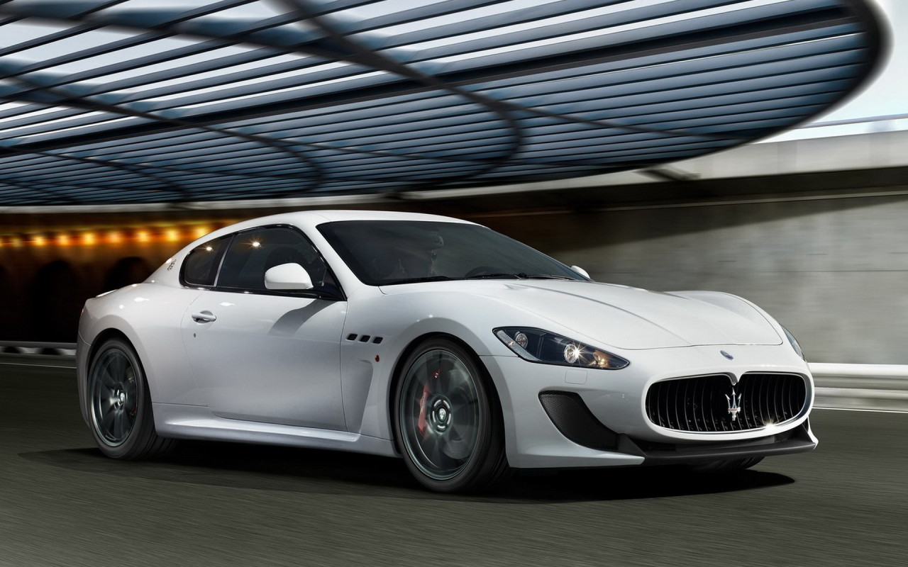 Maserati-GranTurismo 2012