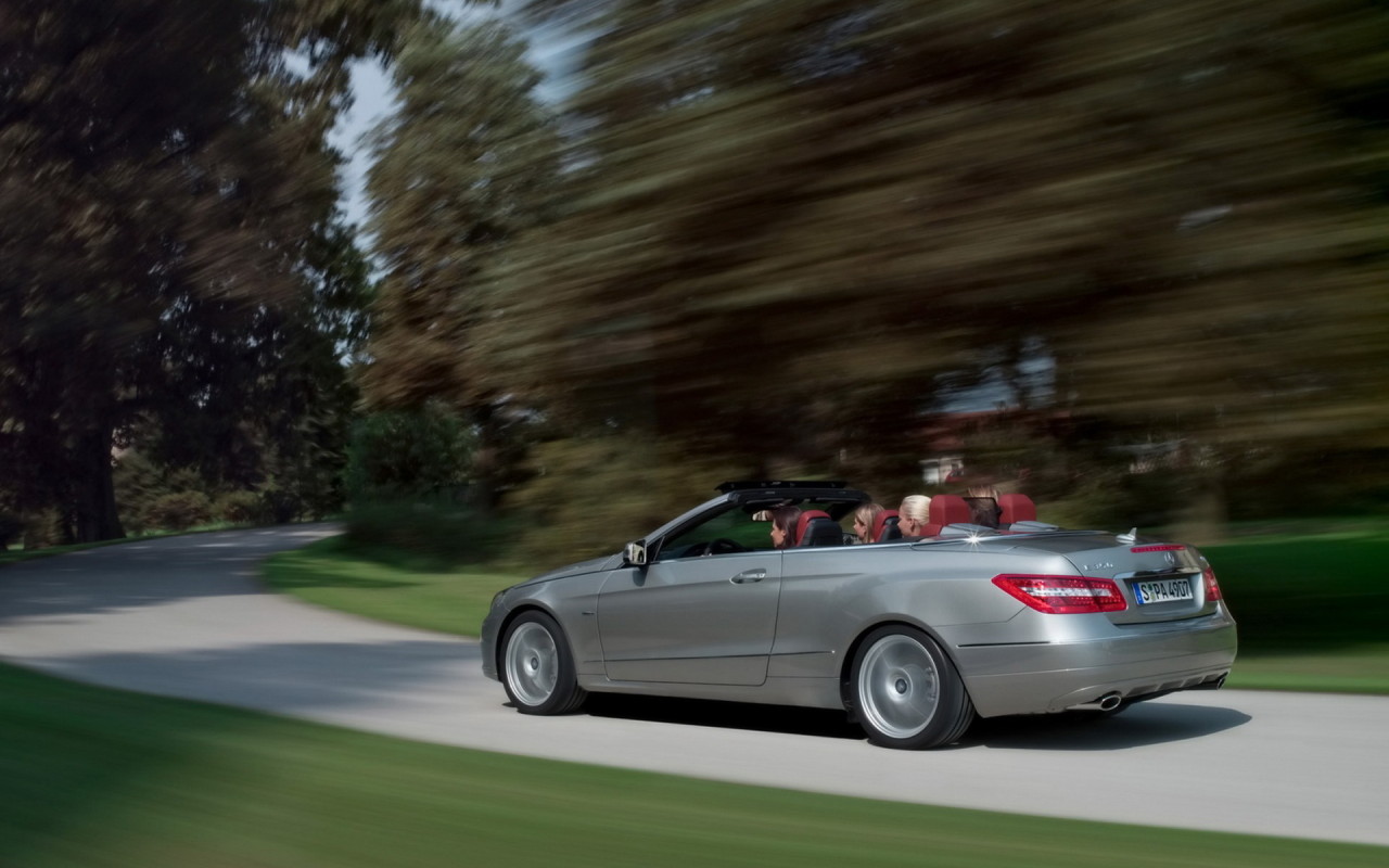 Мерседес Бенц Е класс Кабриолет