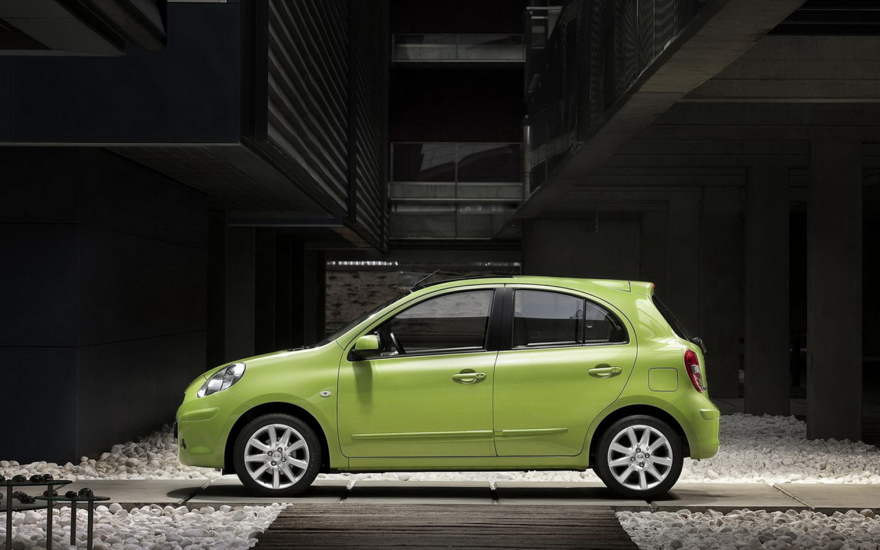 Ниссан Микра 2011