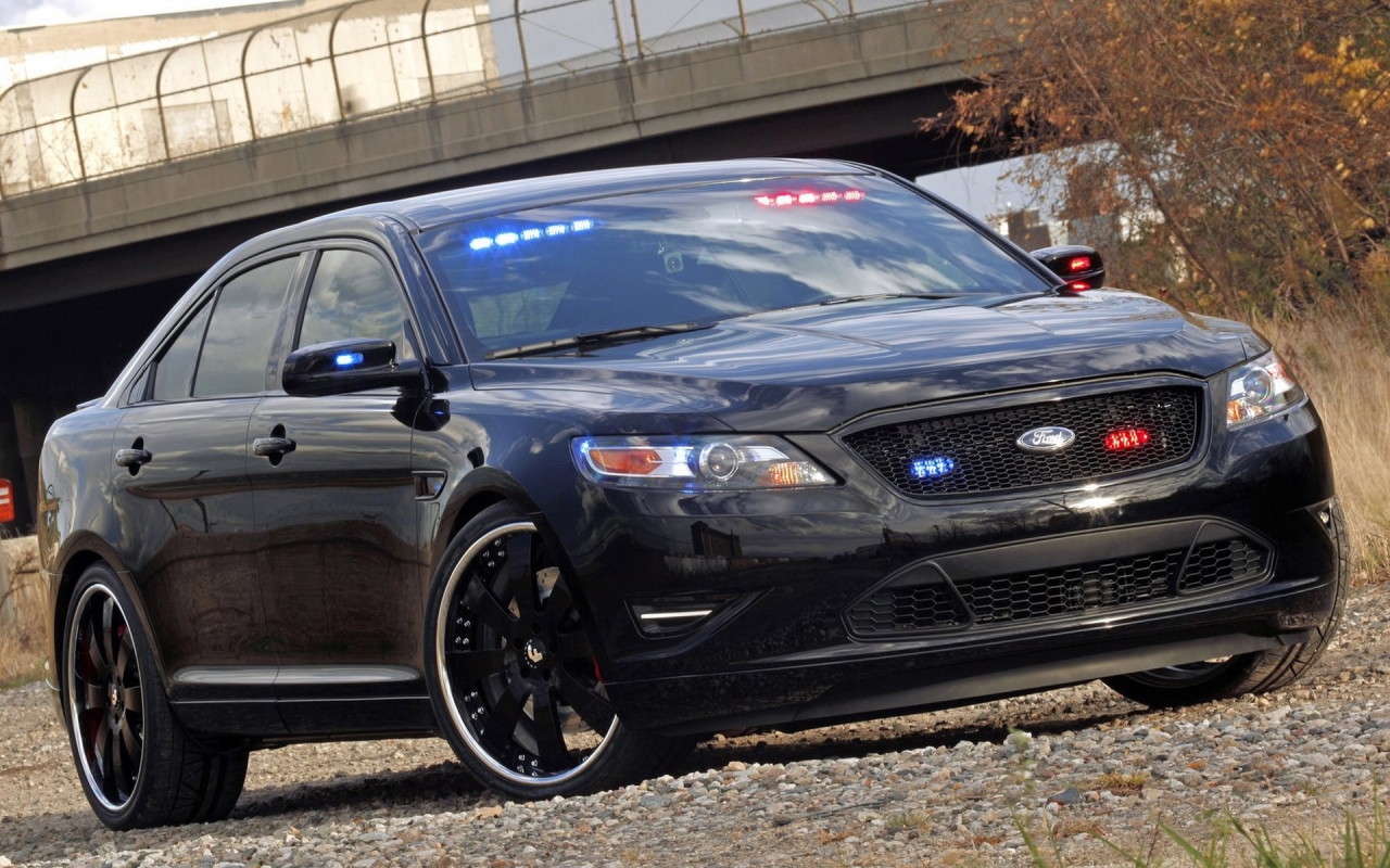 Концепт полицейского перехватчика от Форд